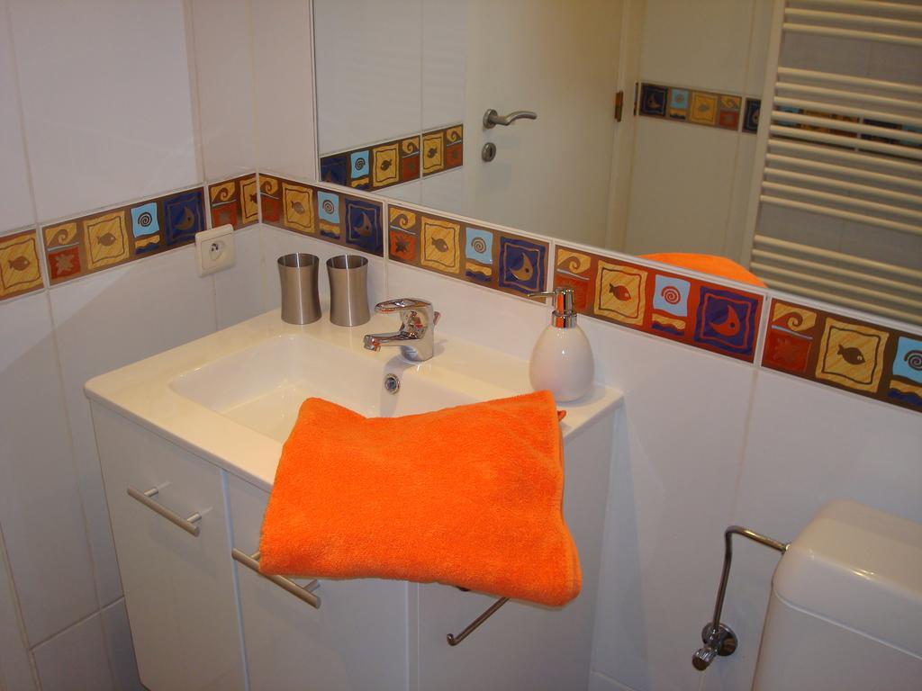 B&B Brigitte & Alain Saint-Gilles Room photo